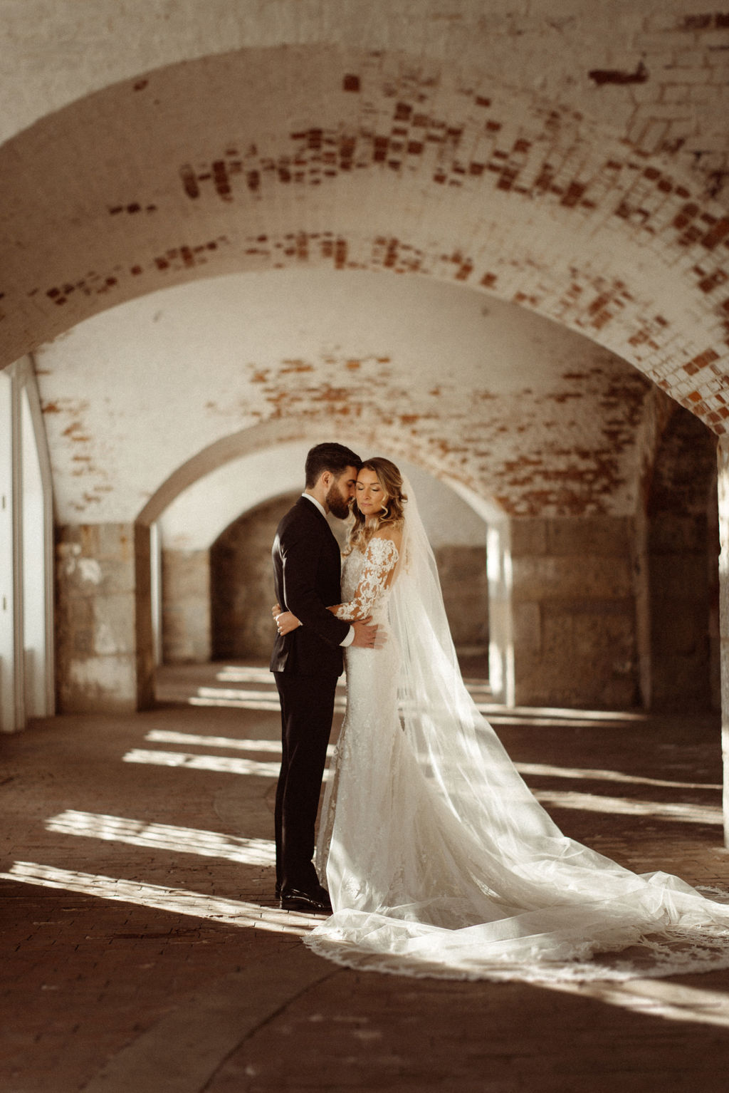 Candlelit Vineyard Wedding In Rhode Island 07